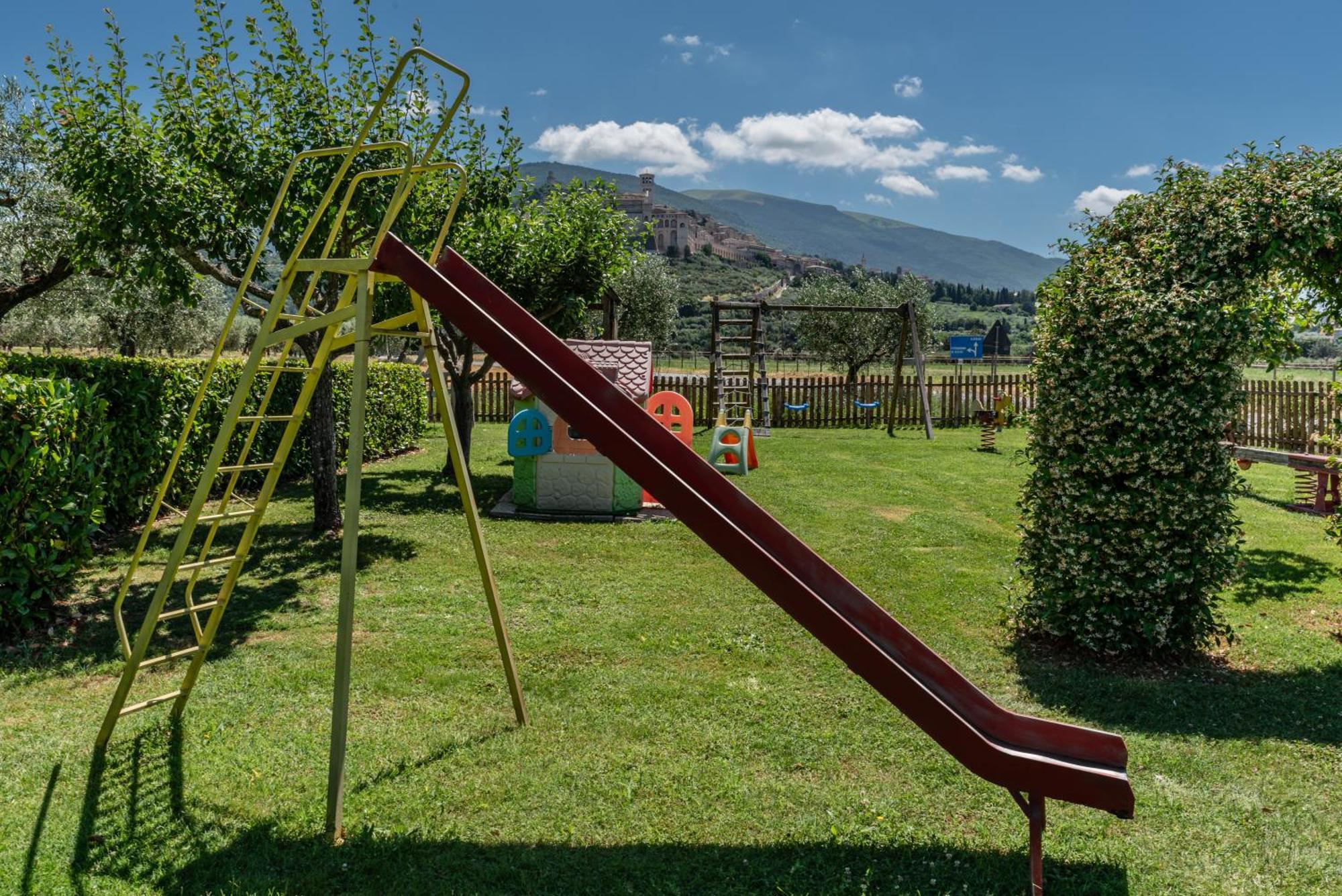 Agriturismo Il Girasole Assisi Exterior photo