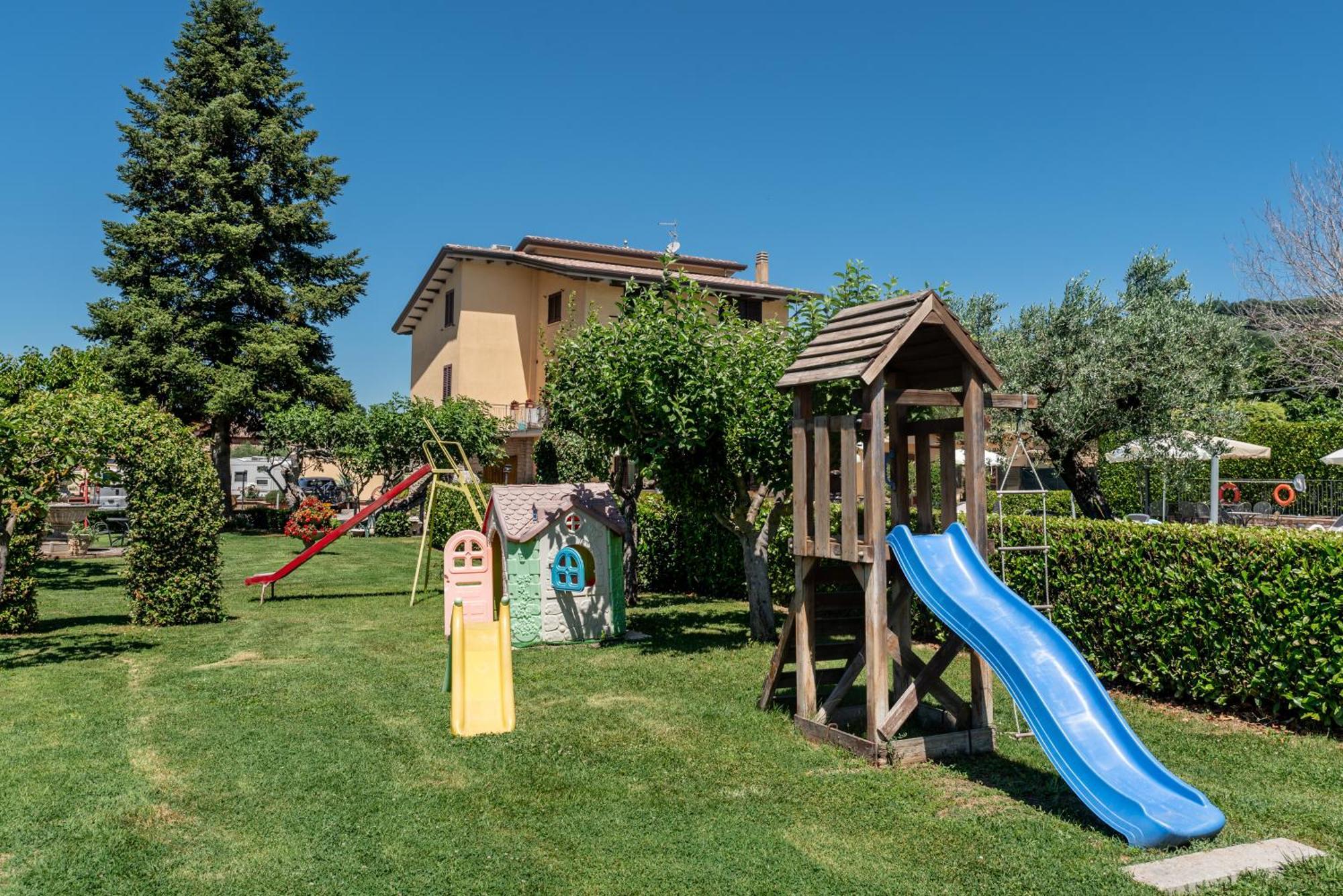 Agriturismo Il Girasole Assisi Exterior photo