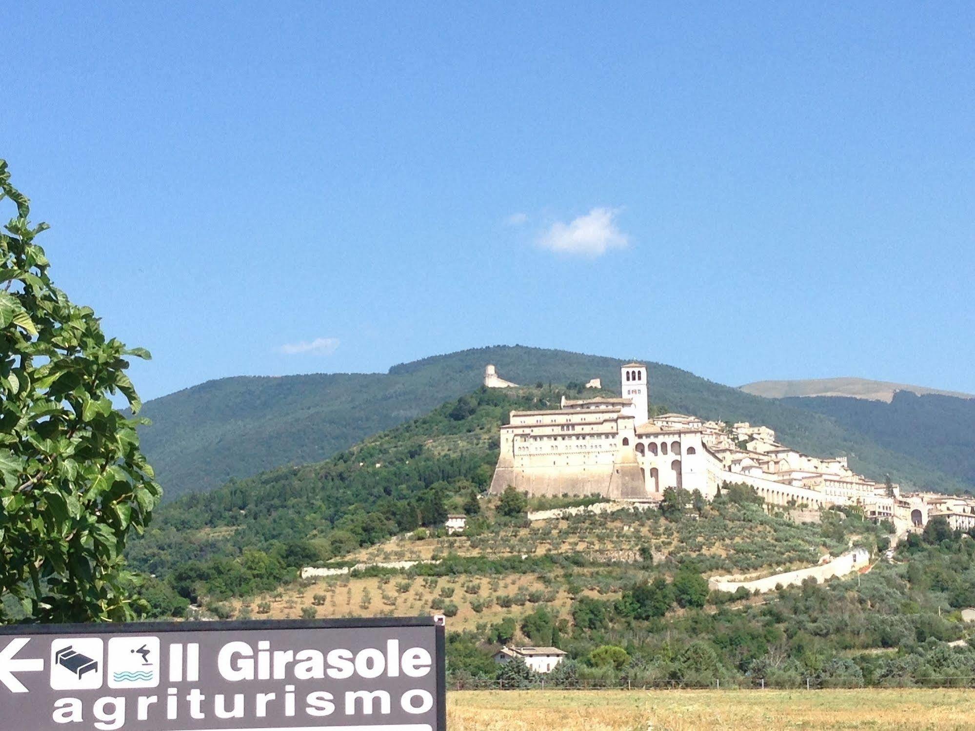 Agriturismo Il Girasole Assisi Exterior photo